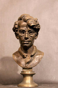 Selivanov N. / Portrait of poet Kedrin / bronze / 2010